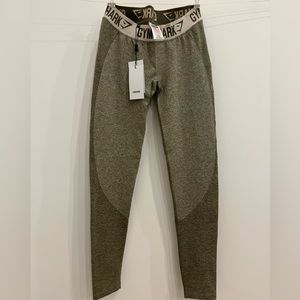 GYMSHARK FLEX LEGGINGS- Medium khaki/sand BRAND NEW